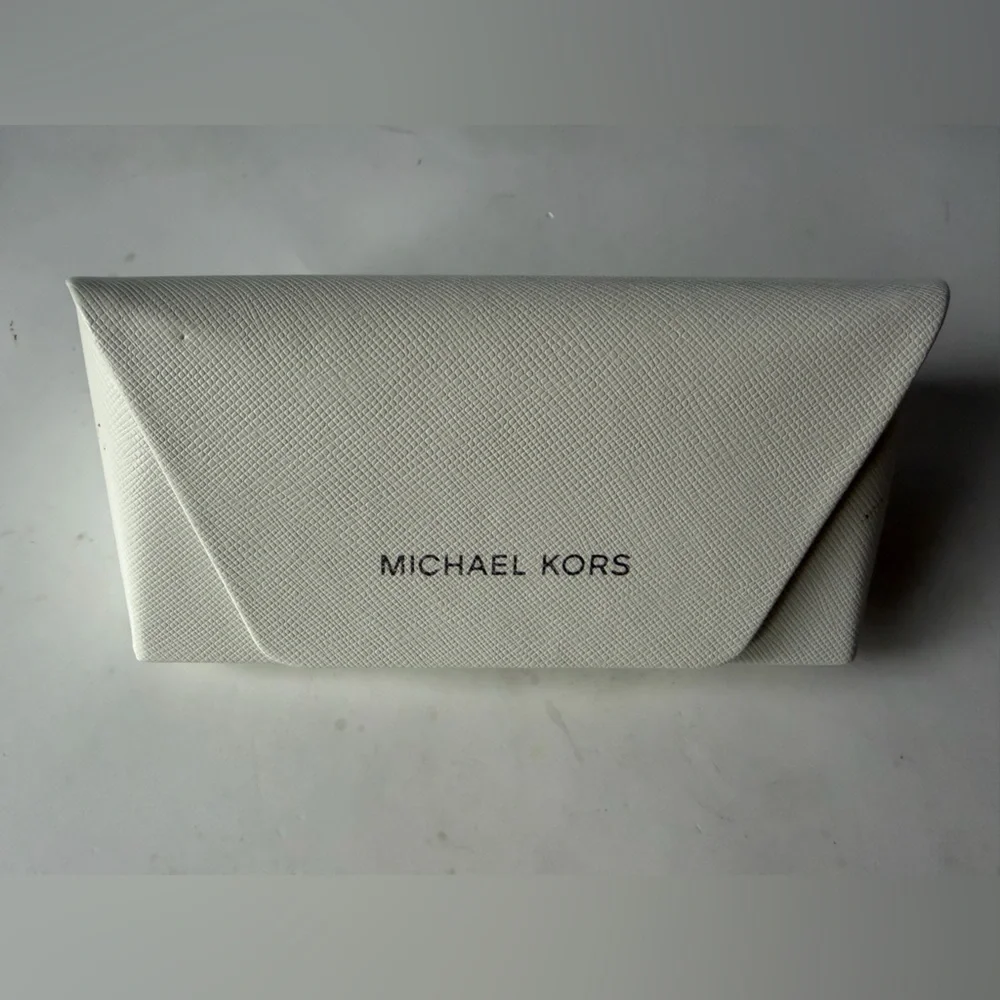 Michael Kors‎ eyeglasses case